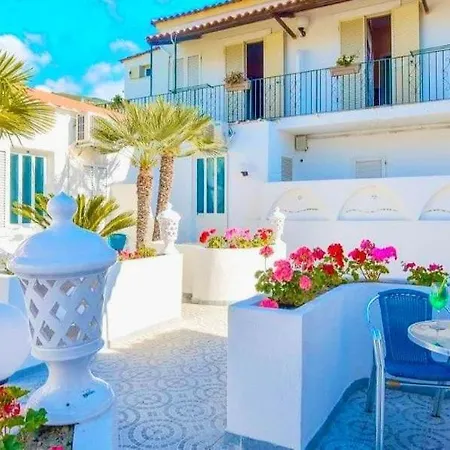 Junior Village 3* Forio (Isola d'Ischia)