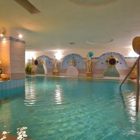 فندق Junior Hotel Village Forio di Ischia