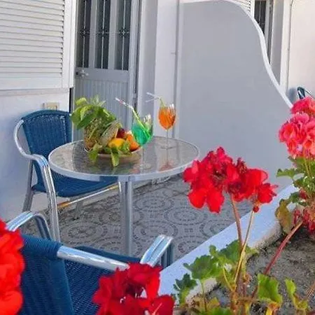فندق Junior Hotel Village 3*